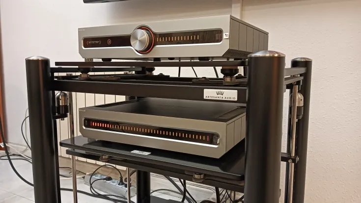 Roksan Caspian 4G Streaming Preamplifier