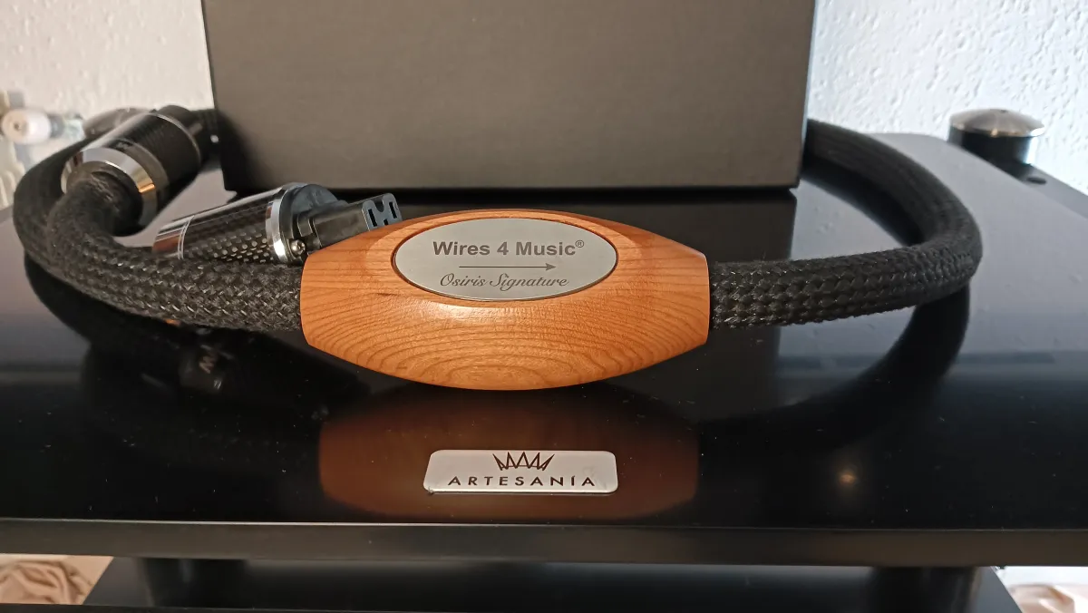 Wires 4 Music Osiris Signature Series